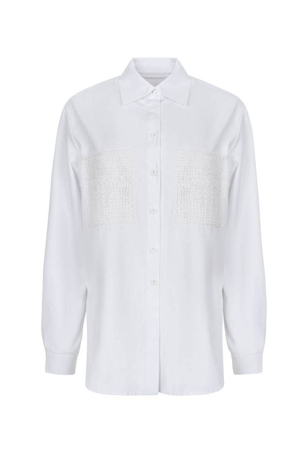 White shirt with knitted pockets