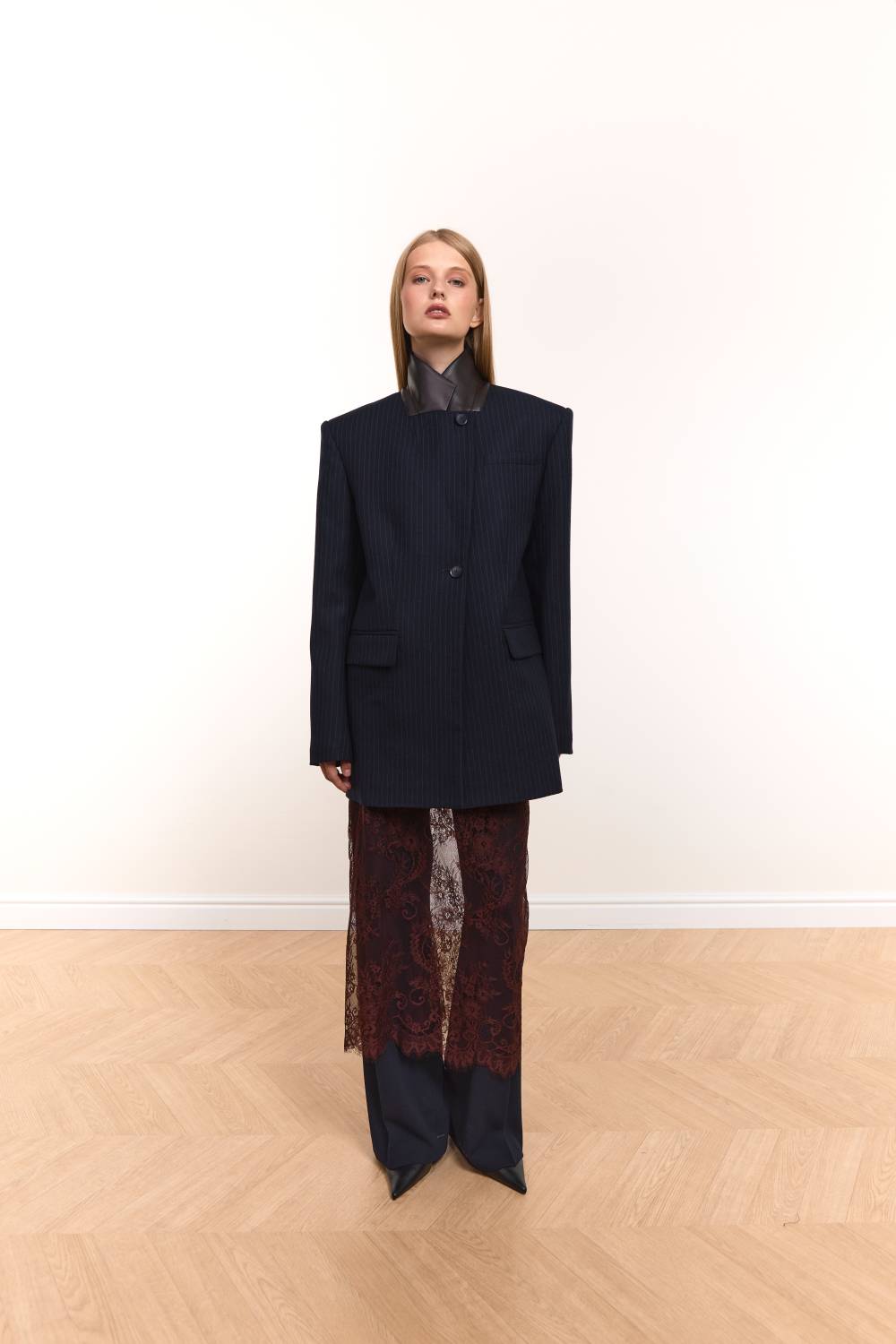 Leather-Collar Blazer4