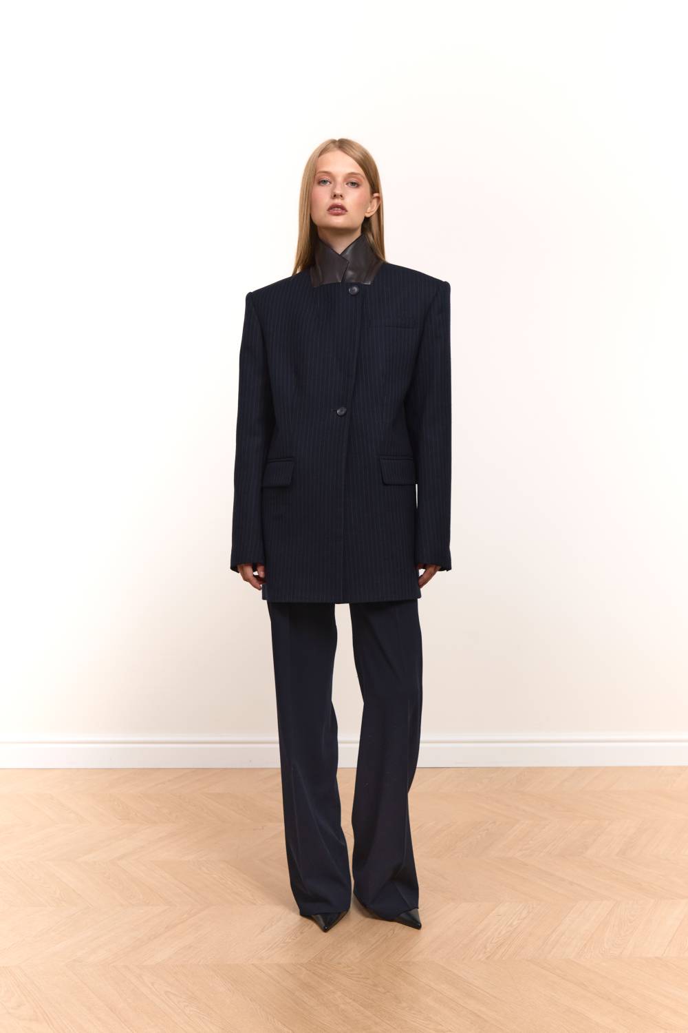 Leather-Collar Blazer7