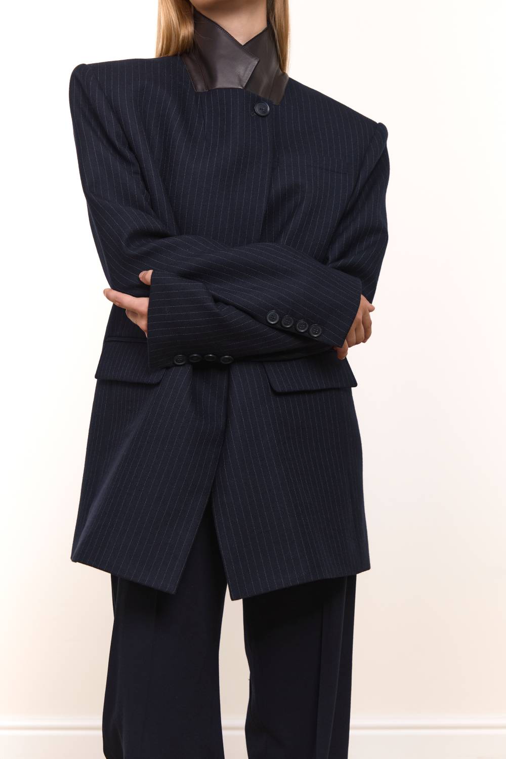 Leather-Collar Blazer6