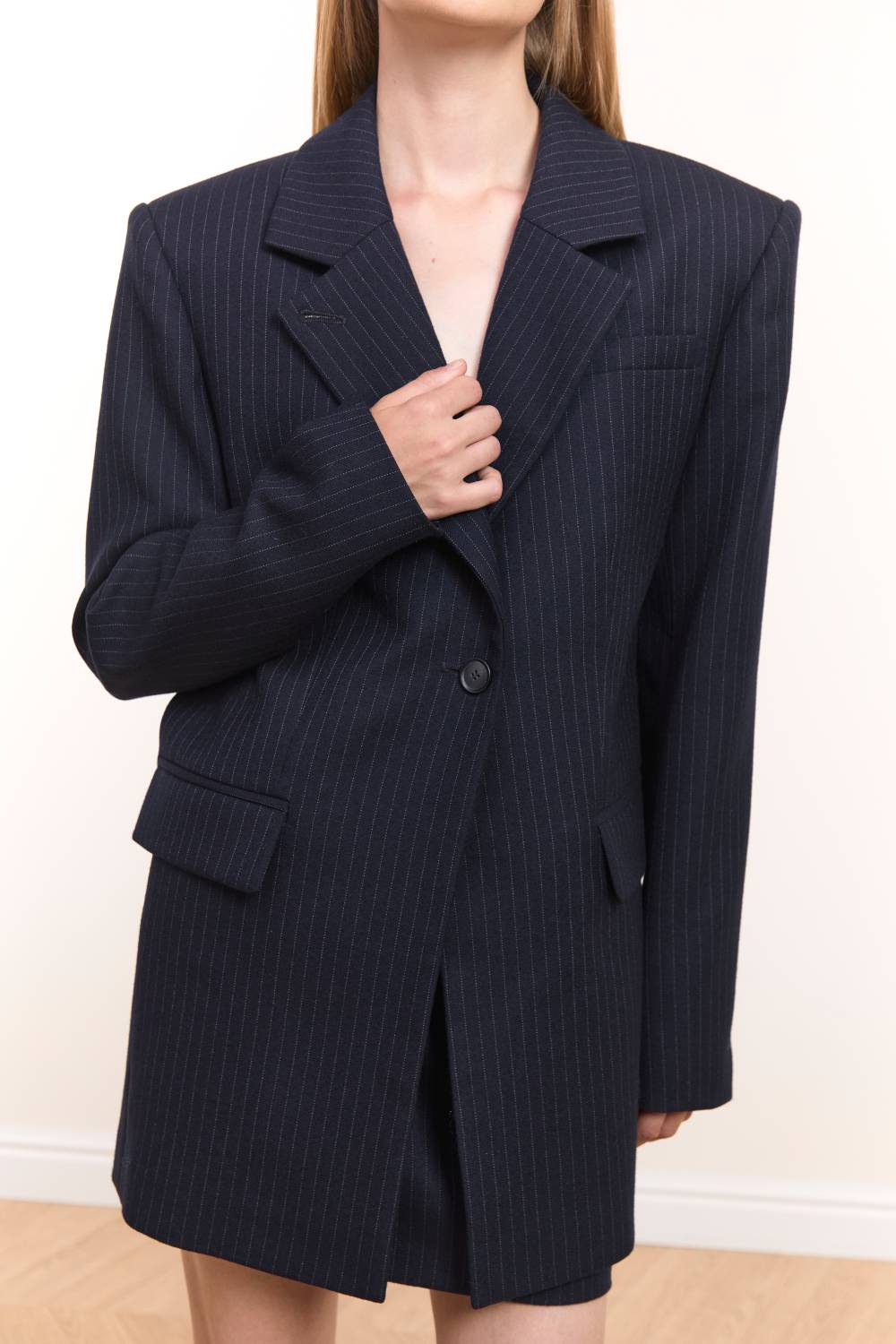 Leather-Collar Blazer12