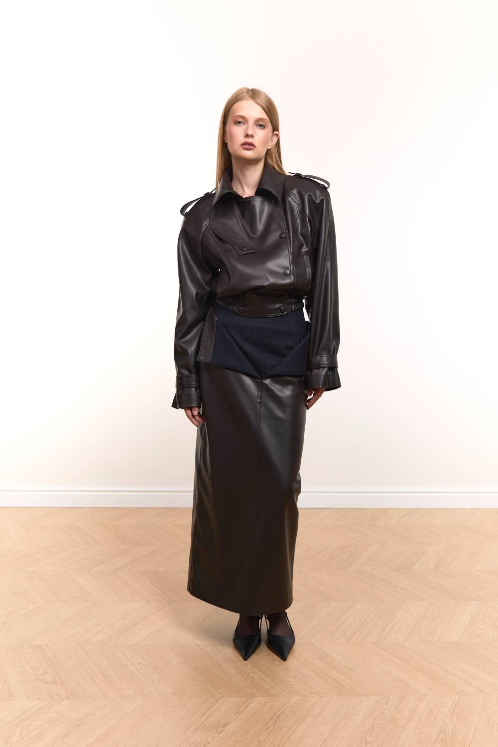Midi Skirt with Contrast Inset10
