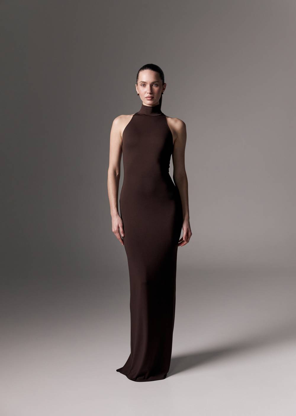 BROWN MAXI DRESS WITH A HALTER CUTOUT14