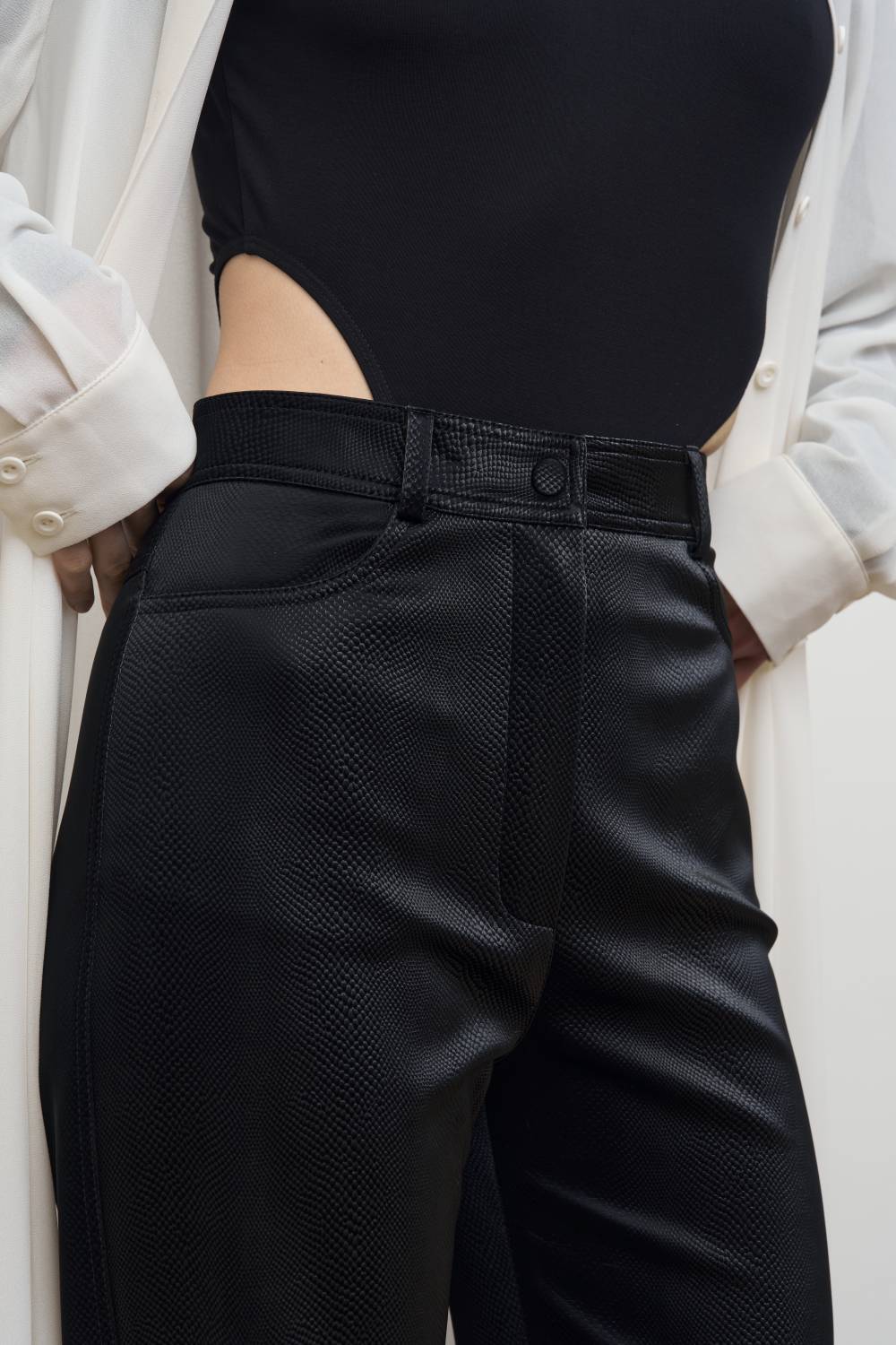Reptile-embossed straight-leg trousers2