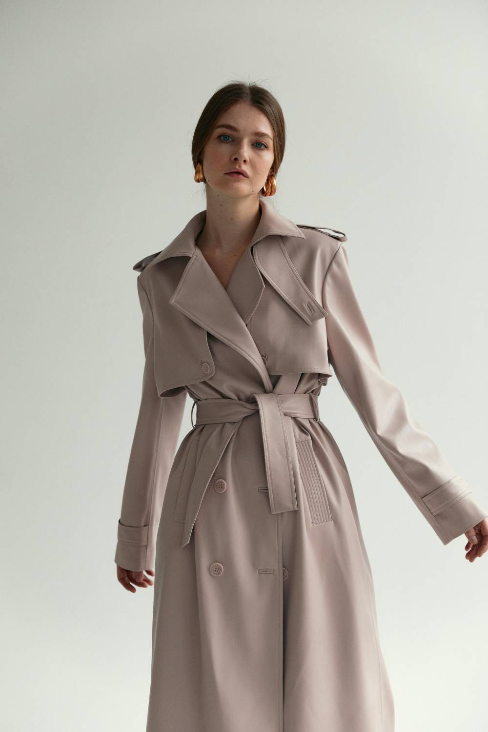 Powdery trench coat 2
