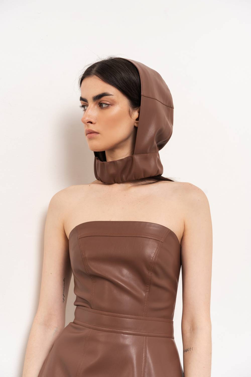 Brown corset3