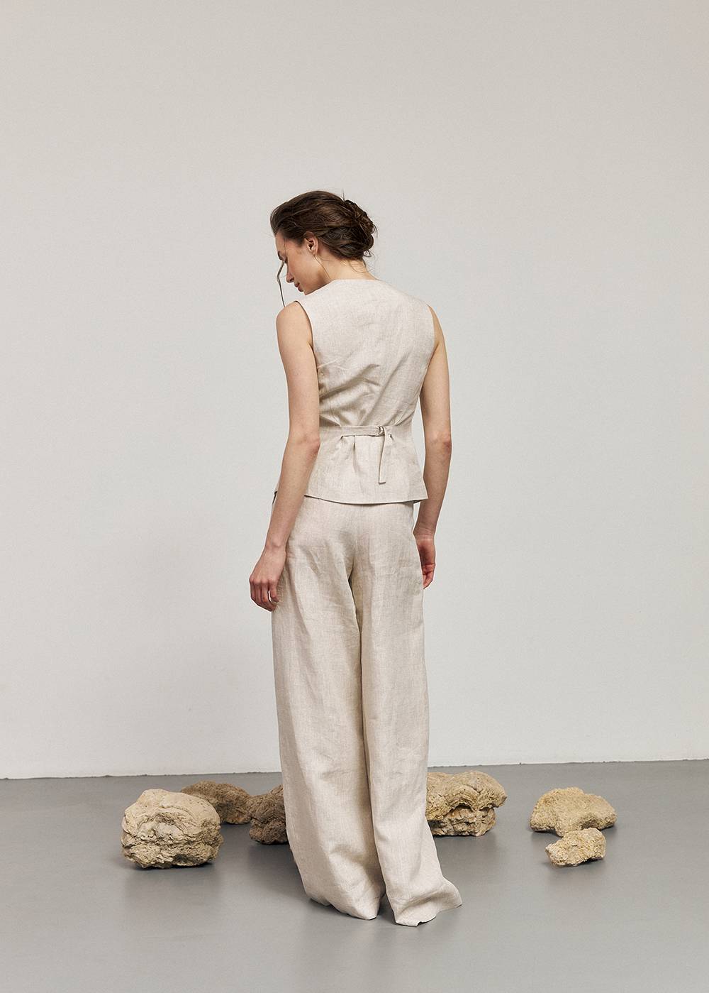 NATURAL COLOR LINEN VEST4
