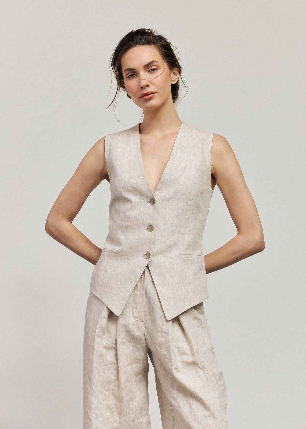 NATURAL COLOR LINEN VEST5