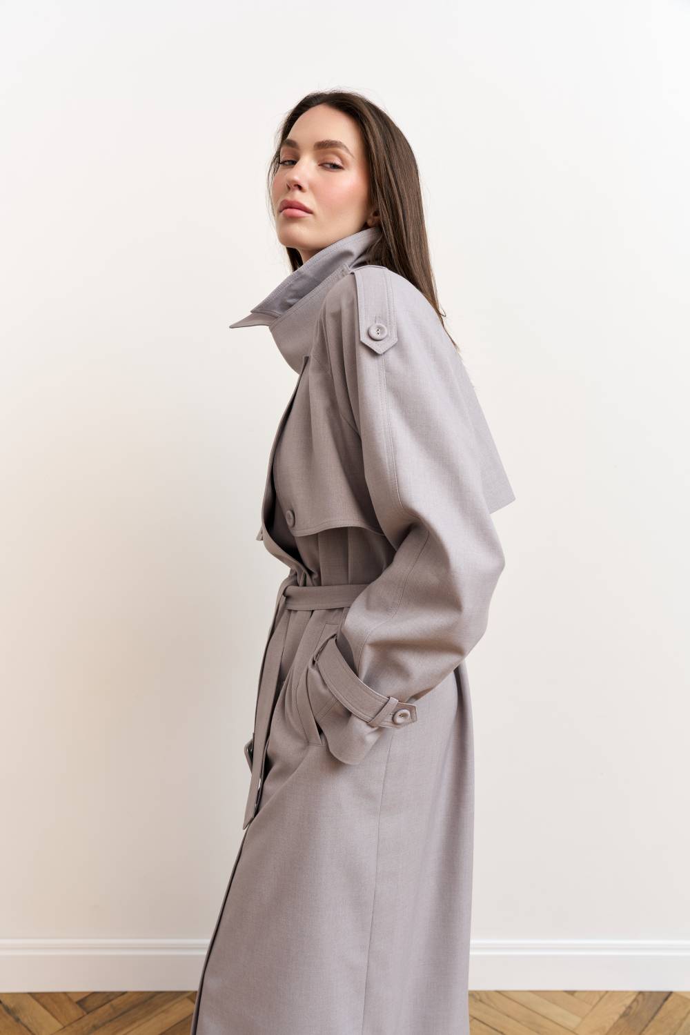 Light grey trench coat4