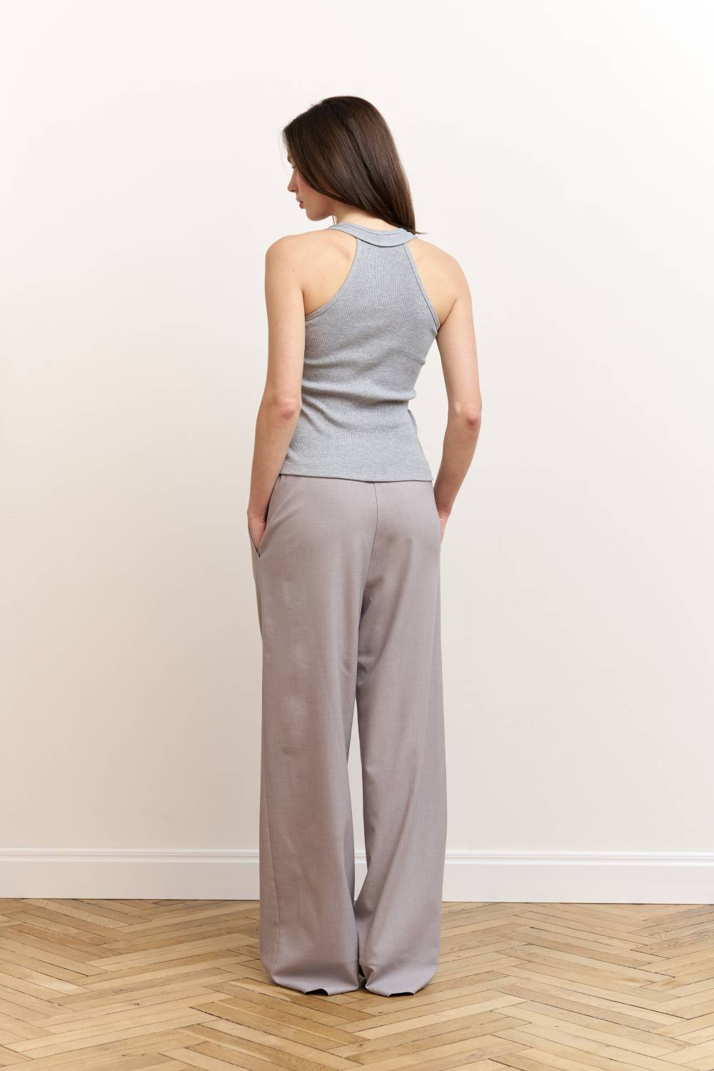 Light grey elastic waist trousers5