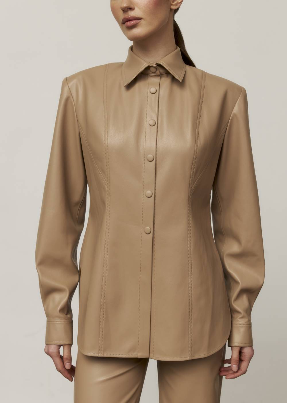 BEIGE SHIRT MADE OF ECO LEATHER WITH A SLIM FIT2