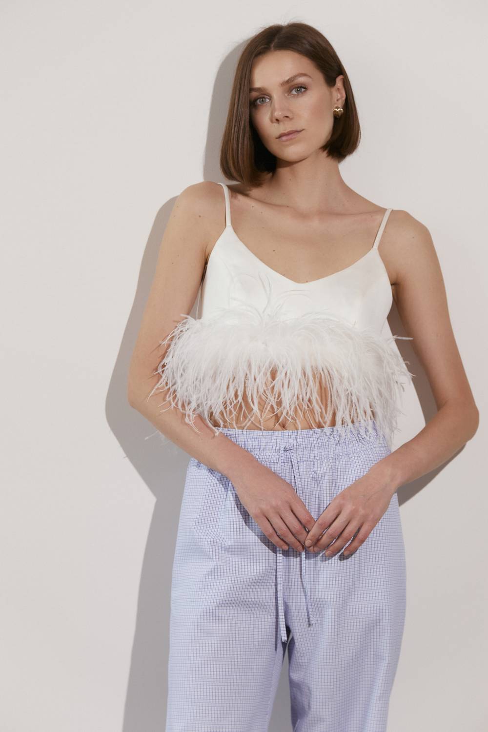 top with feathers3