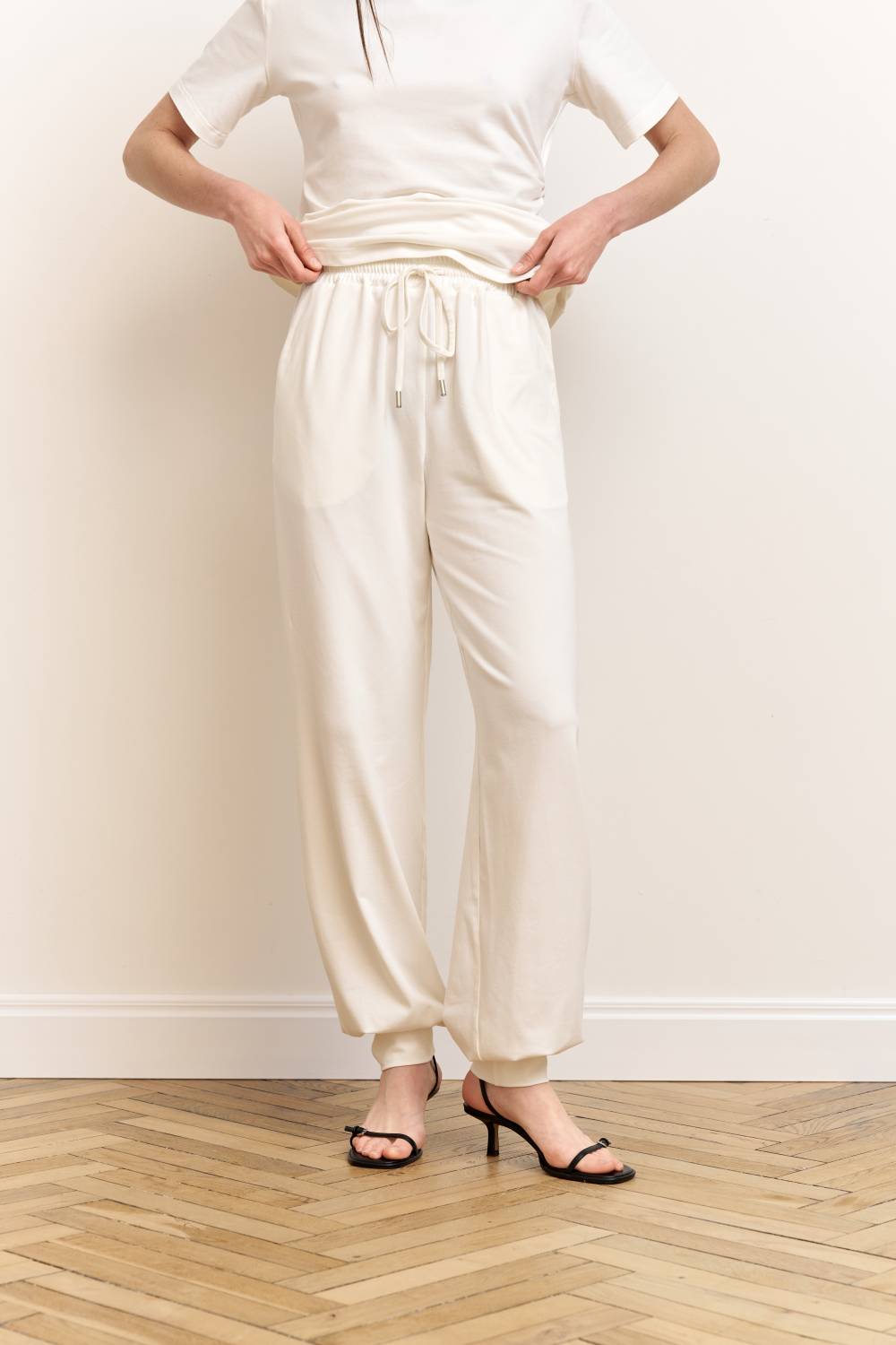 Milk knit trousers6