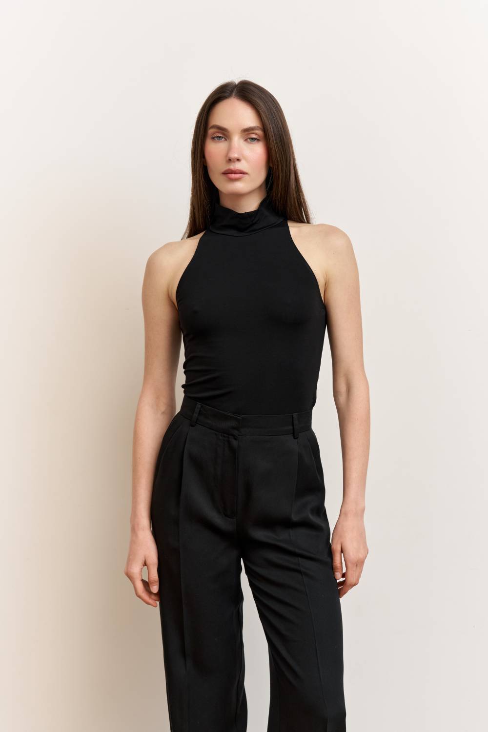Black halter neck top2