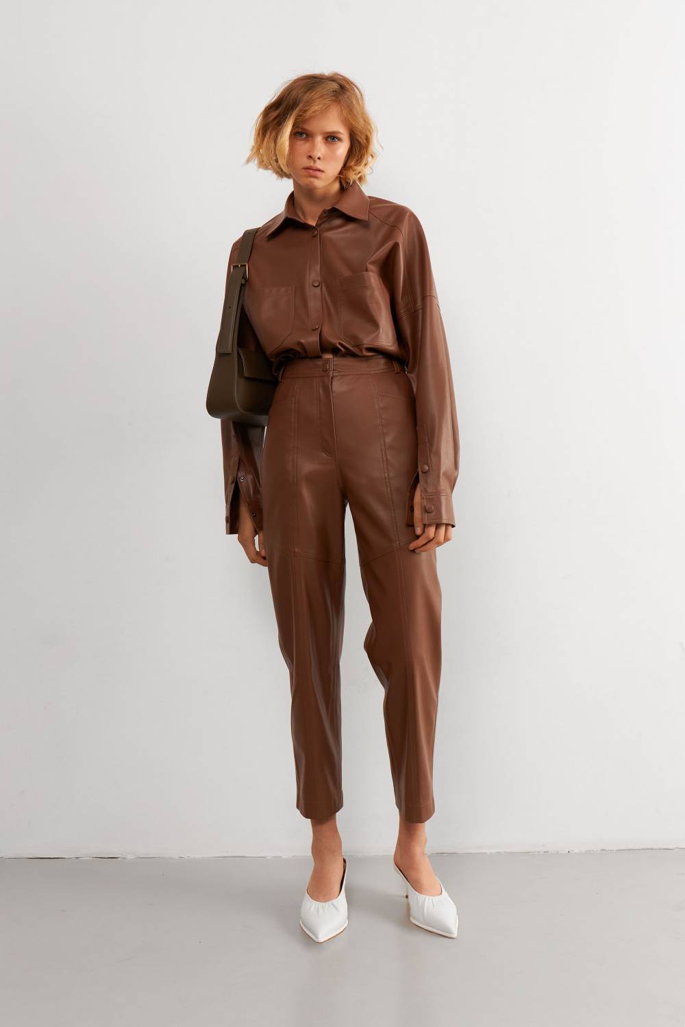 Brown banana trousers  1