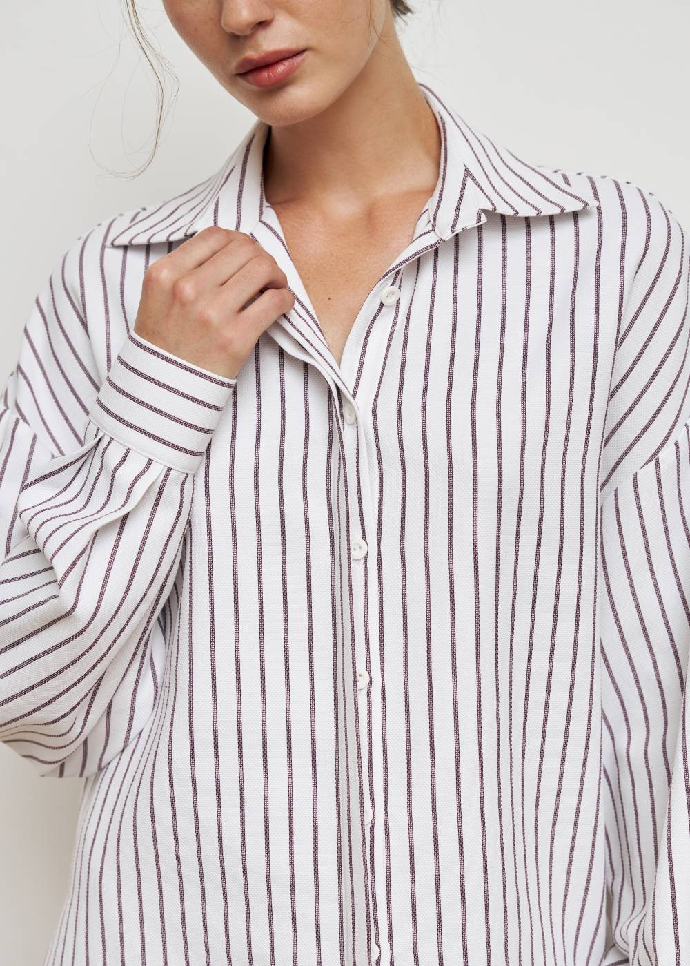 SHIRT WITH STRIPED VOLUME SLEEVES5