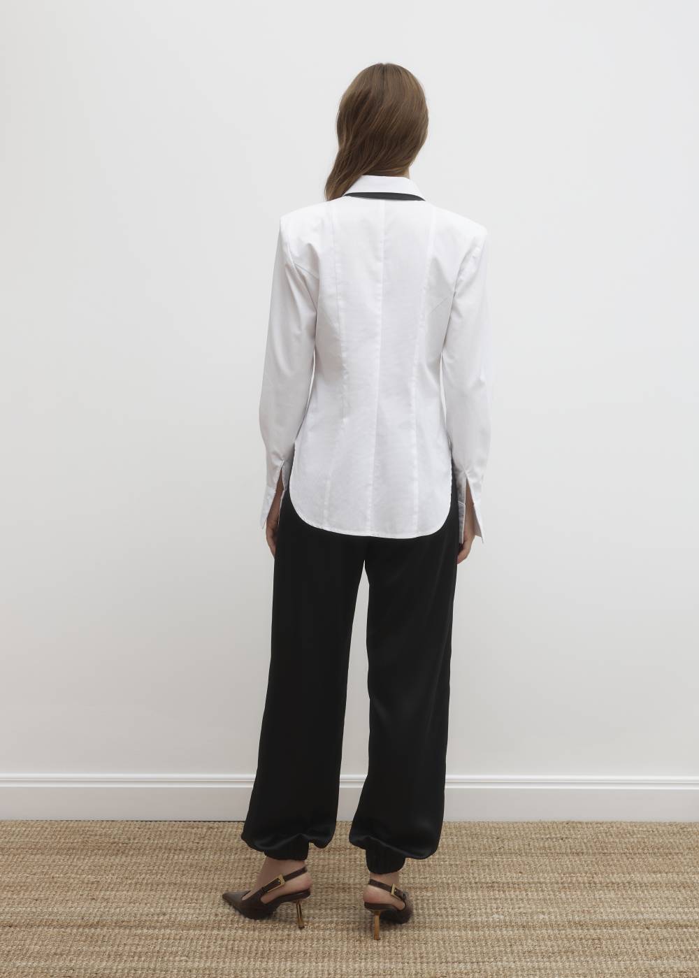 Satin trousers with an elastic waistband3