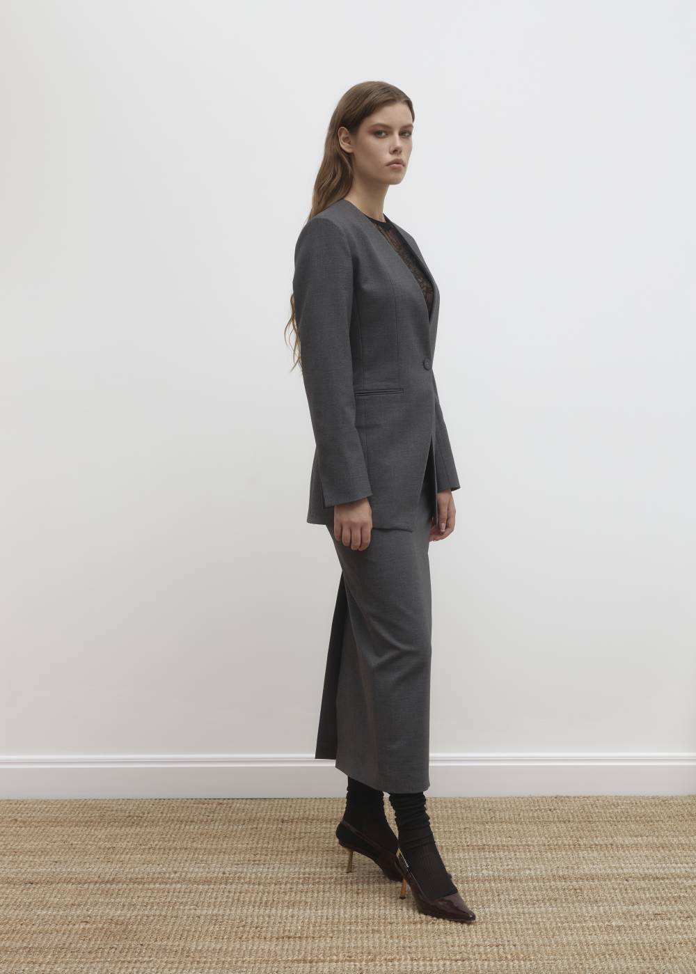 Midi skirt with a slit2