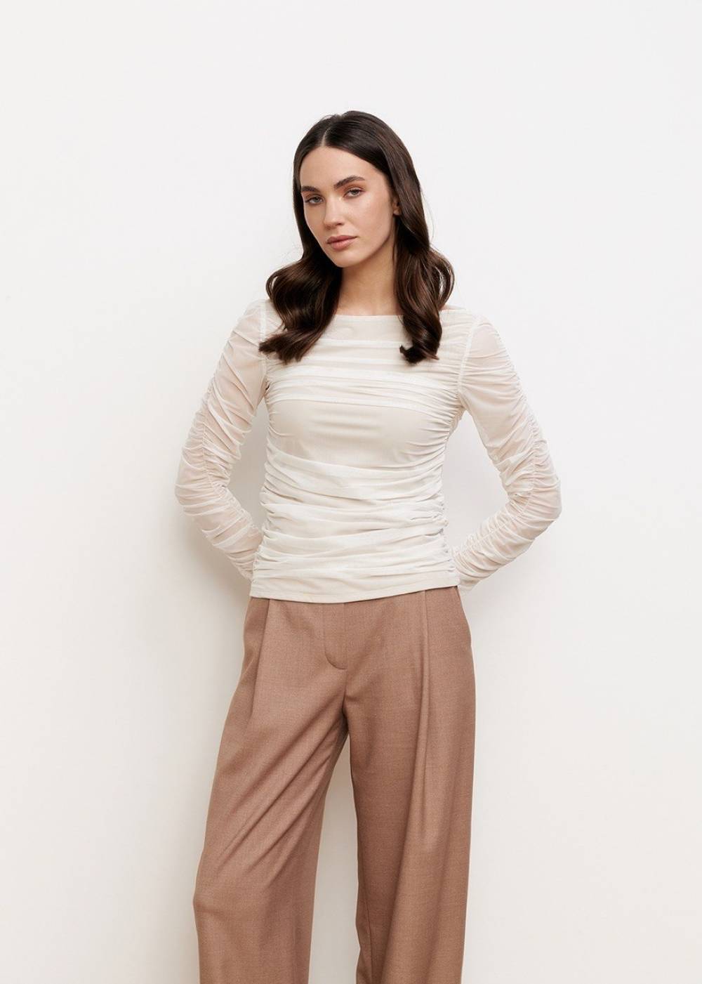 Milky longsleeve with drape  1